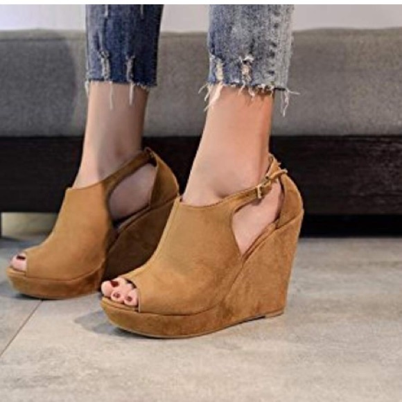 Platform Wedges Cutout Side Straps Shoes - Picture 5 of 6